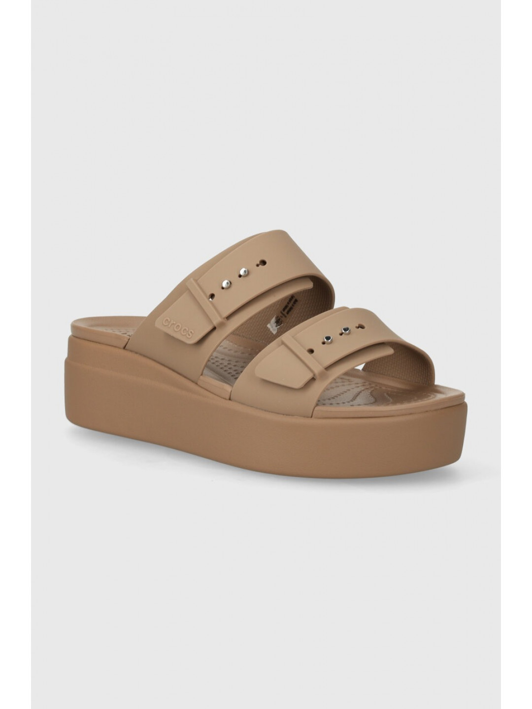 Pantofle Crocs Brooklyn Low Wedge Sandal dámské hnědá barva na platformě 207431